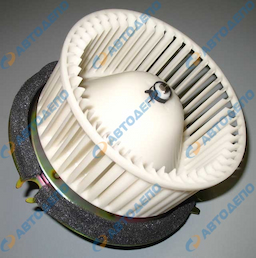 ISUZU FORWARD, GIGA 1987-2005 Мотор отопителя салона 24V (правый руль)